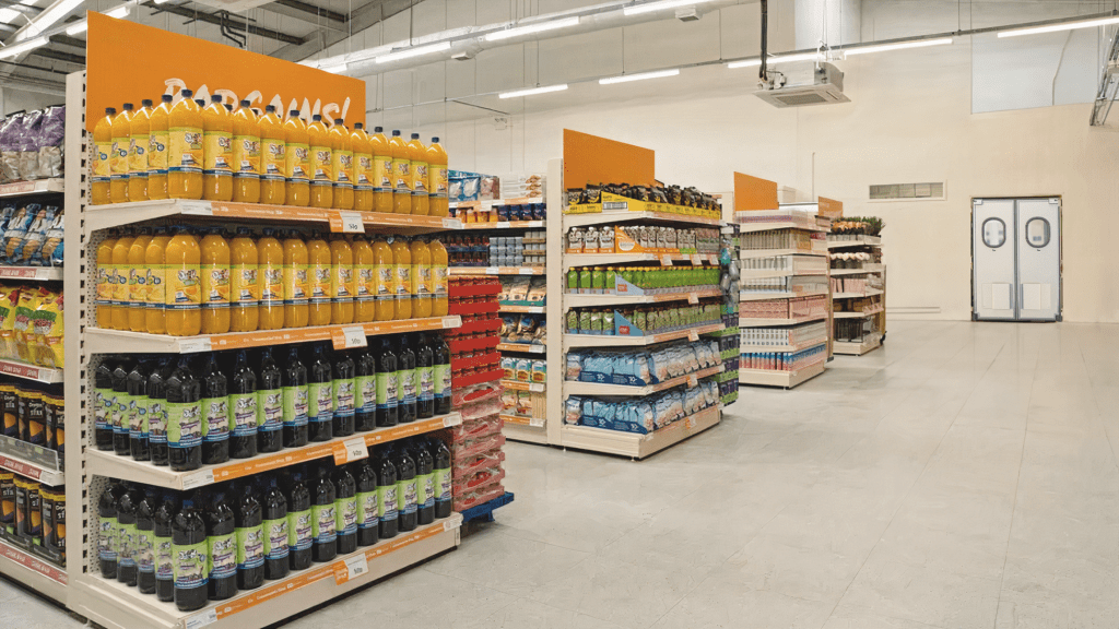 porta-vai-e-vem-macam-brasil-supermercado-porta-em-abs-o-que-e-porta-vai-e-vem-o-que-e-plastico-abs